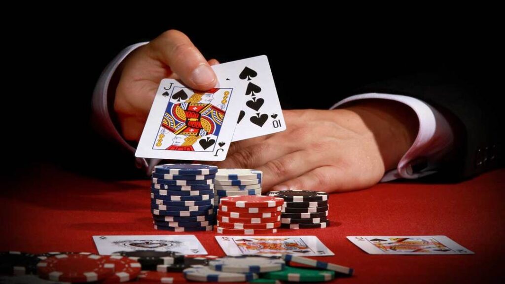 Ứng dụng của Royal Flush trong Poker hiệu quả