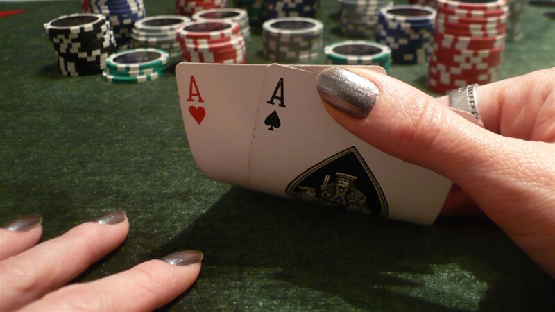 10 mẹo chơi poker