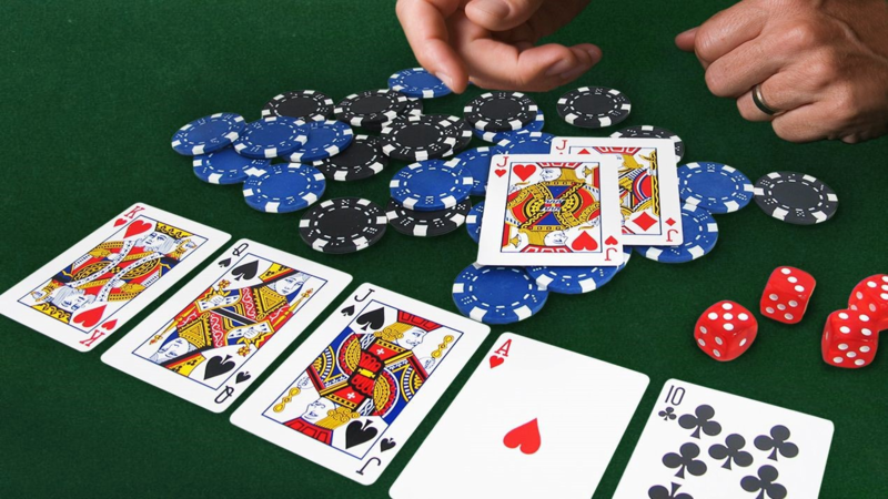 poker 5 lá