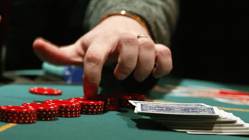 Làm Sao Để Chơi Poker Online Miễn Phí Mà Không Cần Nạp Tiền_2